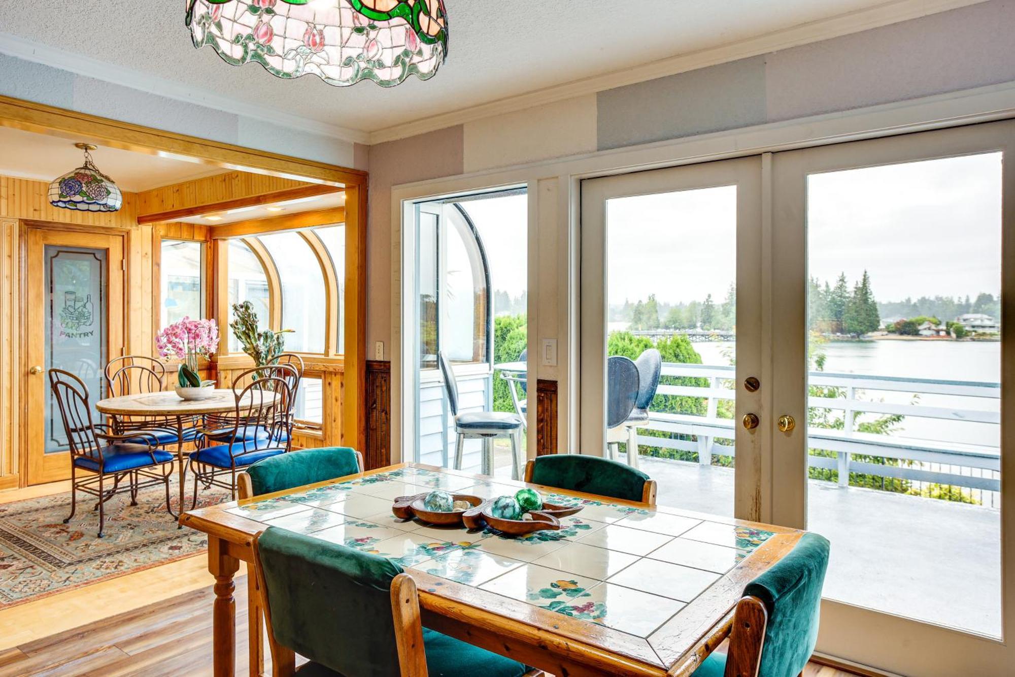 Tacoma Home On Steilacoom Lake With Dock! Екстер'єр фото