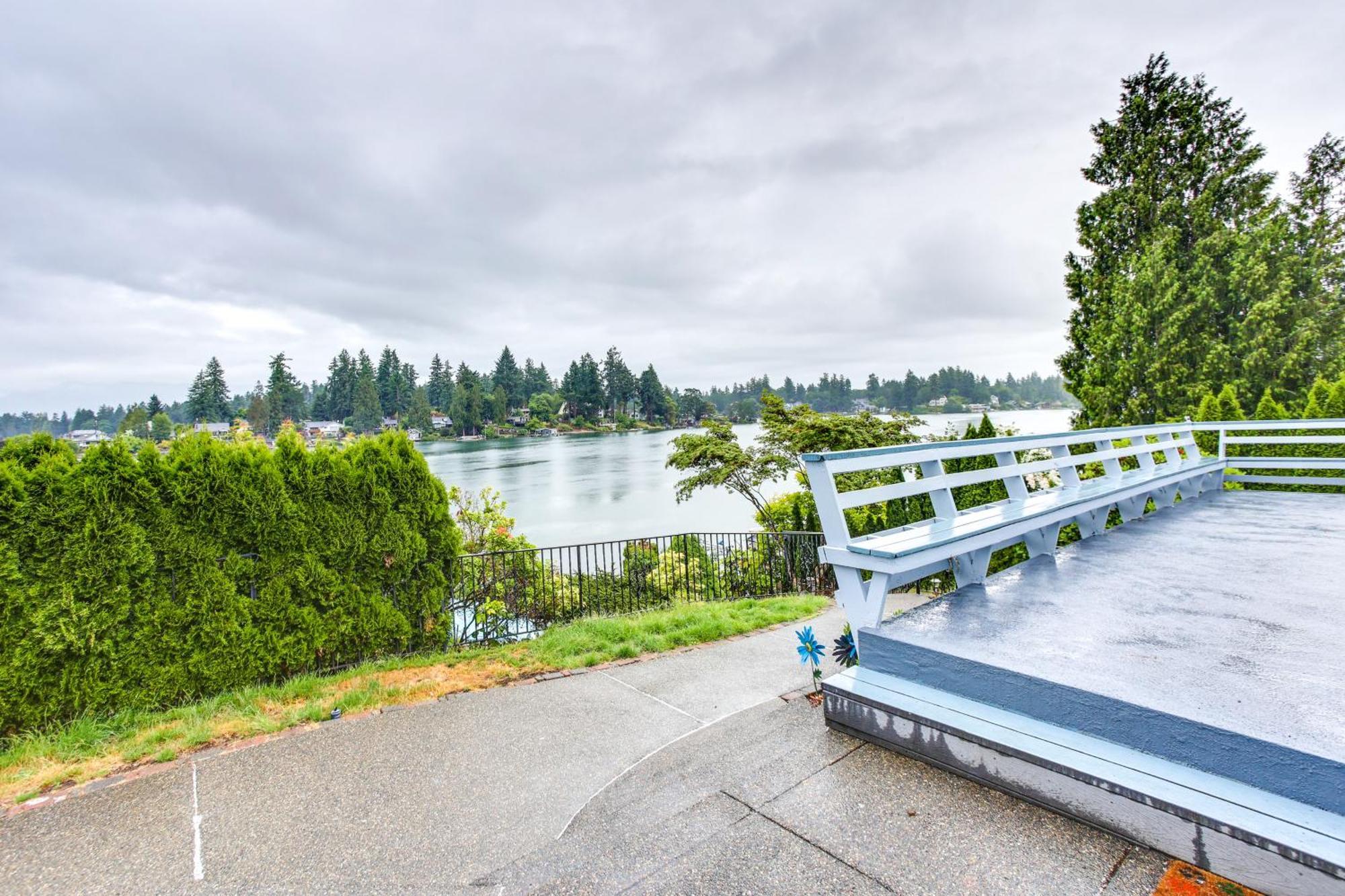 Tacoma Home On Steilacoom Lake With Dock! Екстер'єр фото