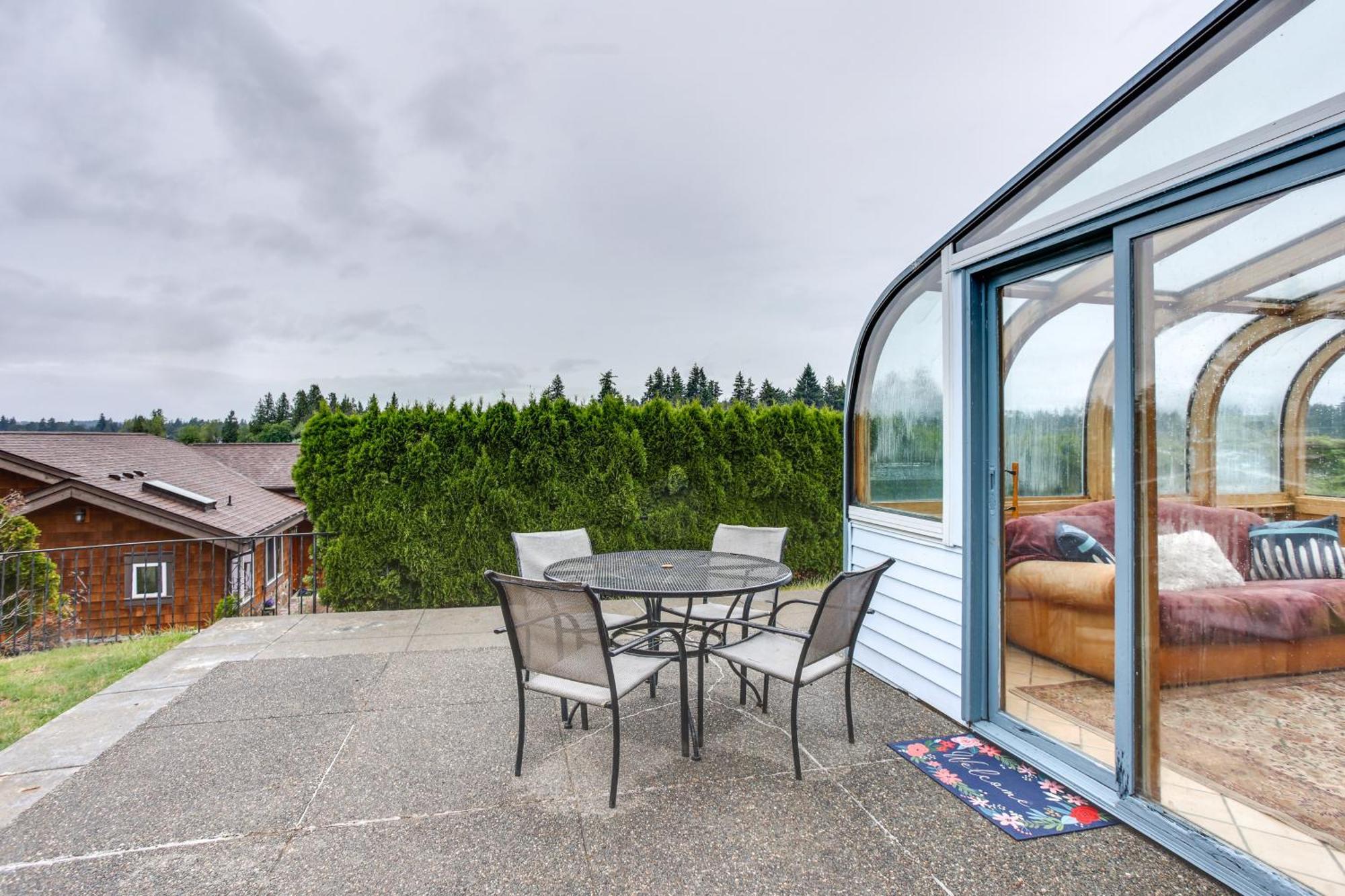 Tacoma Home On Steilacoom Lake With Dock! Екстер'єр фото