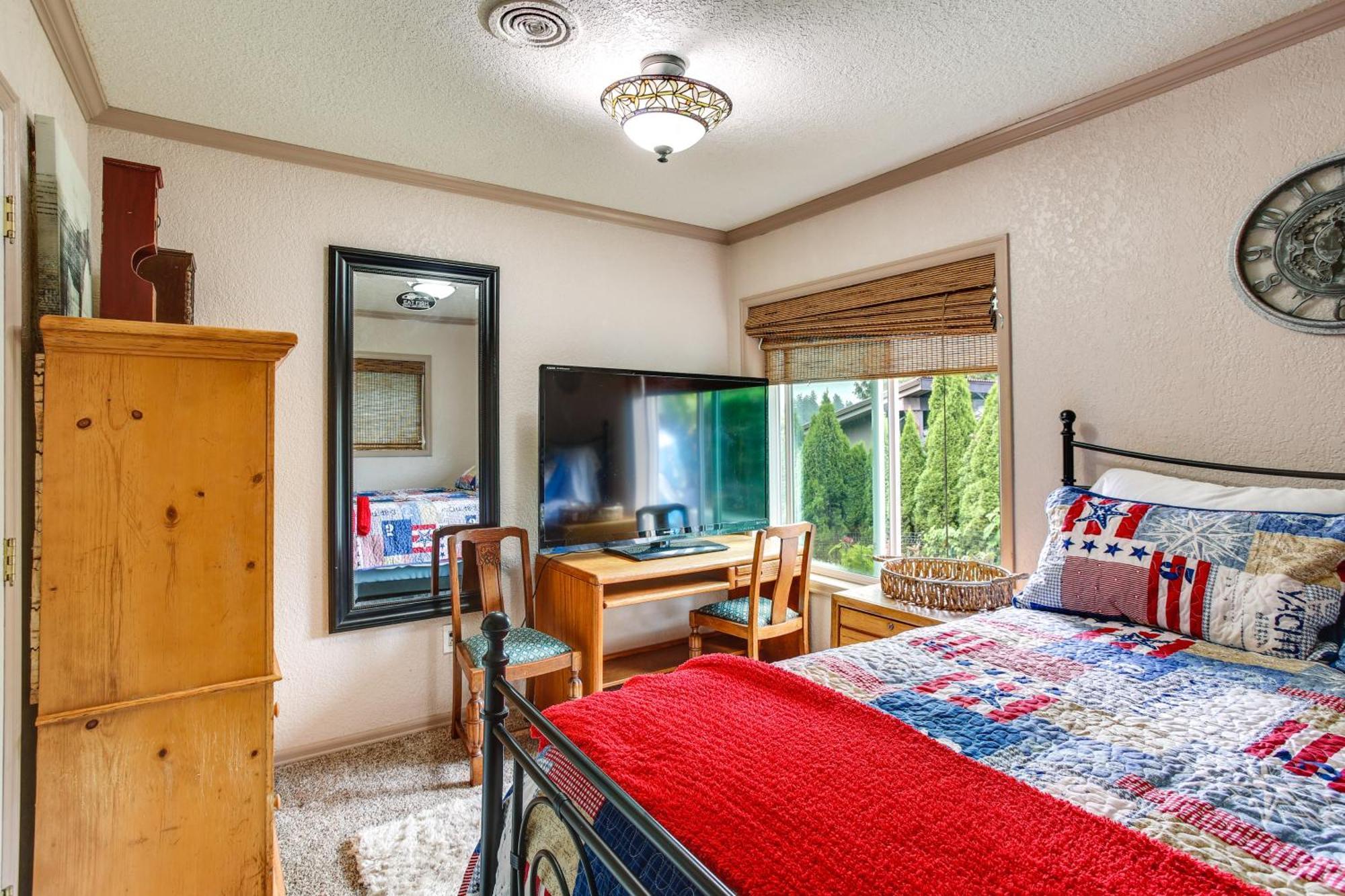 Tacoma Home On Steilacoom Lake With Dock! Екстер'єр фото